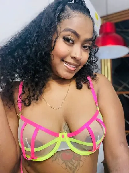 Live sex webcam photo for MissyJolies #6561887