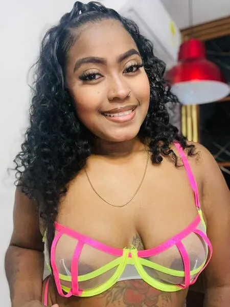 Live sex webcam photo for MissyJolies #6561888