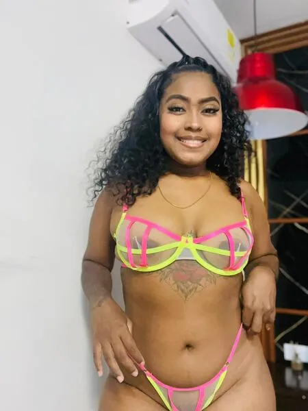 Live sex webcam photo for MissyJolies #6561883