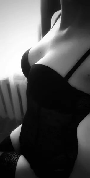 Live sex webcam photo for MisssWild #3811490