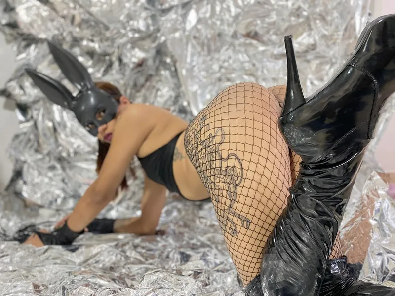 Live sex webcam photo for alexxajhoness #5882328