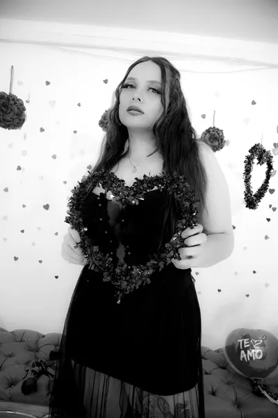 Live sex webcam photo for CharllotteBaker #4058579