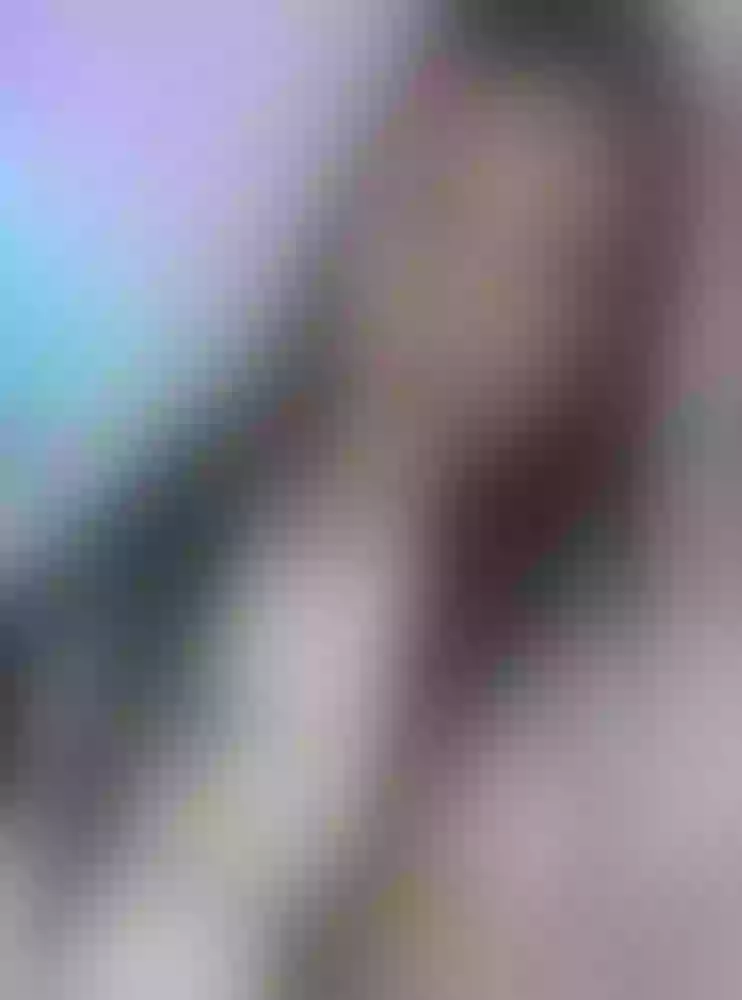 Live sex webcam photo for EllaRoss100 #7922592