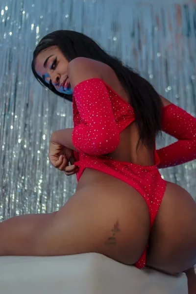 Live sex webcam photo for RachellGrayyy #5348573