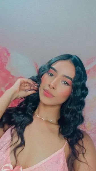 Live sex webcam photo for AriadnaRousee #4048273