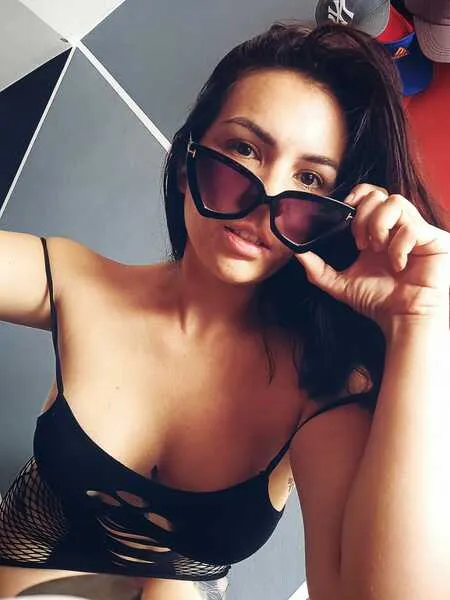 Live sex webcam photo for NinaLuke #4165905