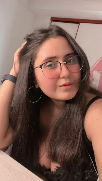 Live sex webcam photo for SarayCavalli #4078517