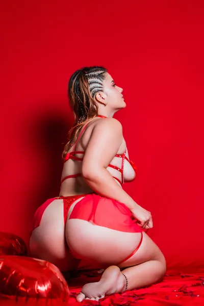 Live sex webcam photo for ArianaWayne #4114780