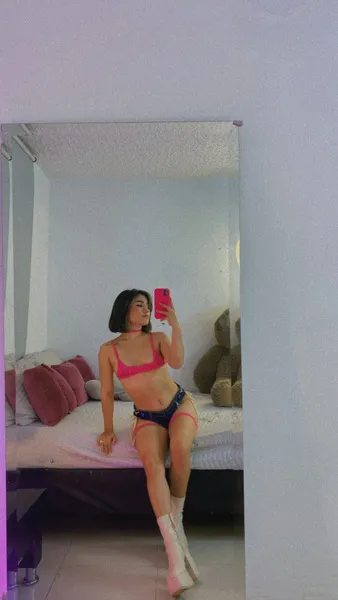 Live sex webcam photo for SweetThea #7007344