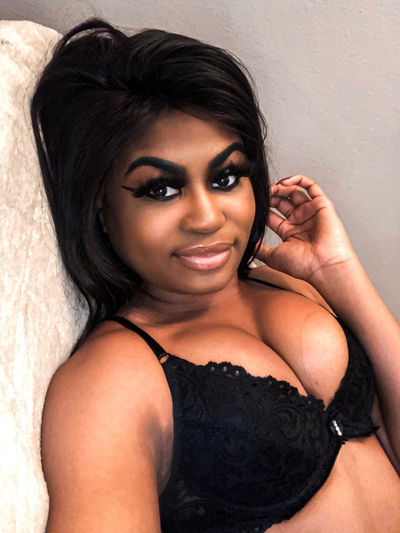 Live sex webcam photo for JasmineLinley #4152778