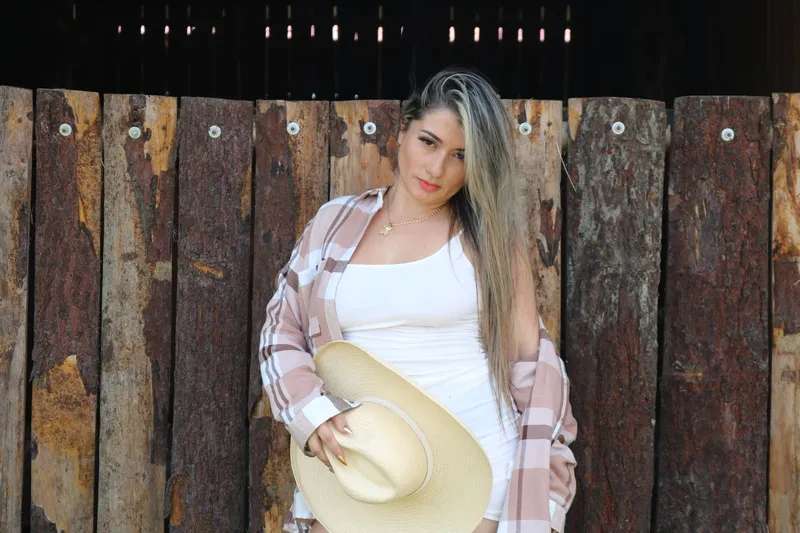 Live sex webcam photo for CathyLovers #6036973