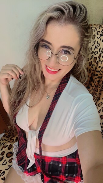 Live sex webcam photo for CathyLovers #5873807