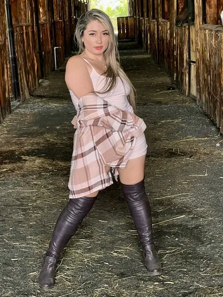 Live sex webcam photo for CathyLovers #6036980