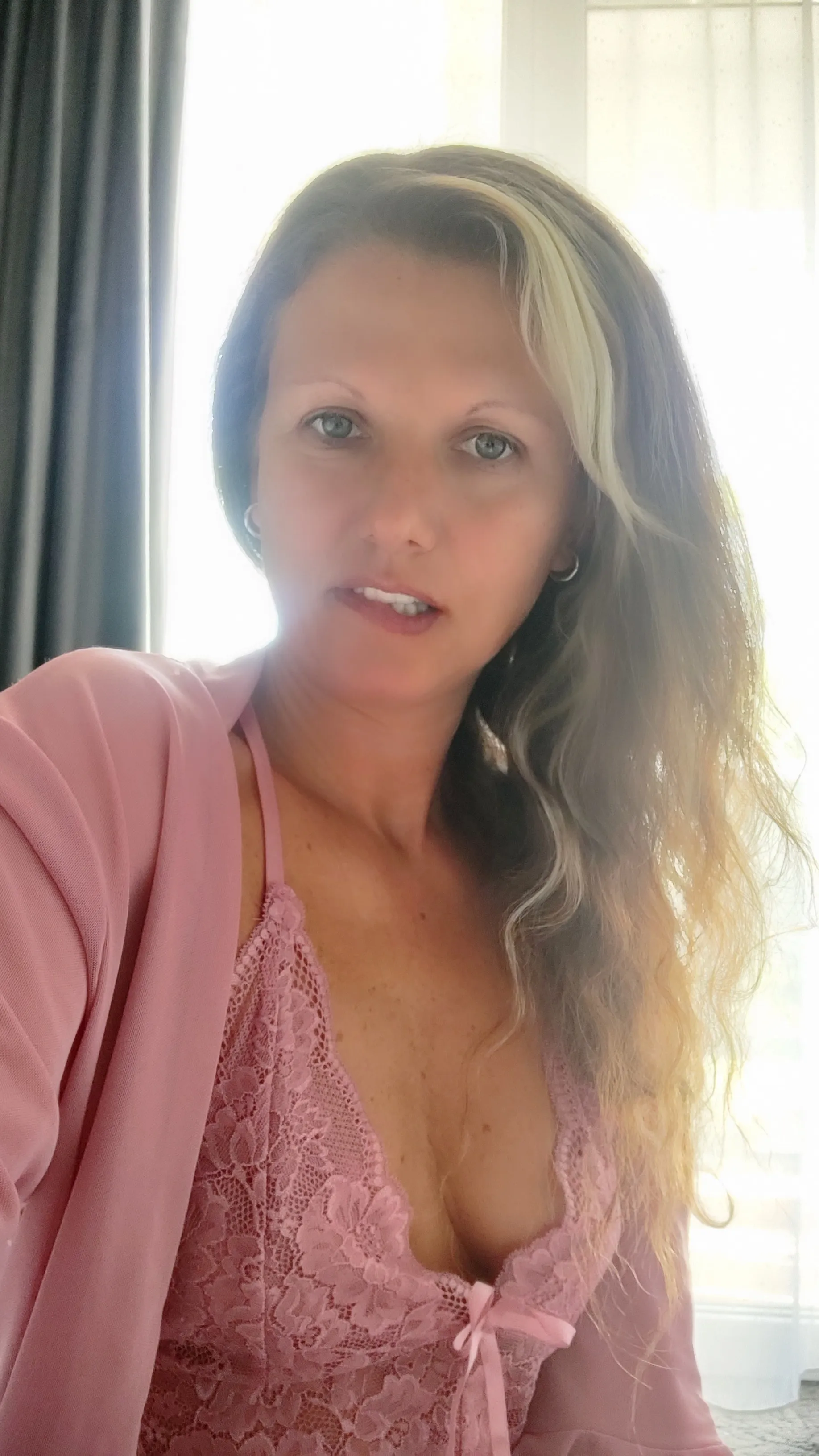Live sex webcam photo for EmaStar #8601005