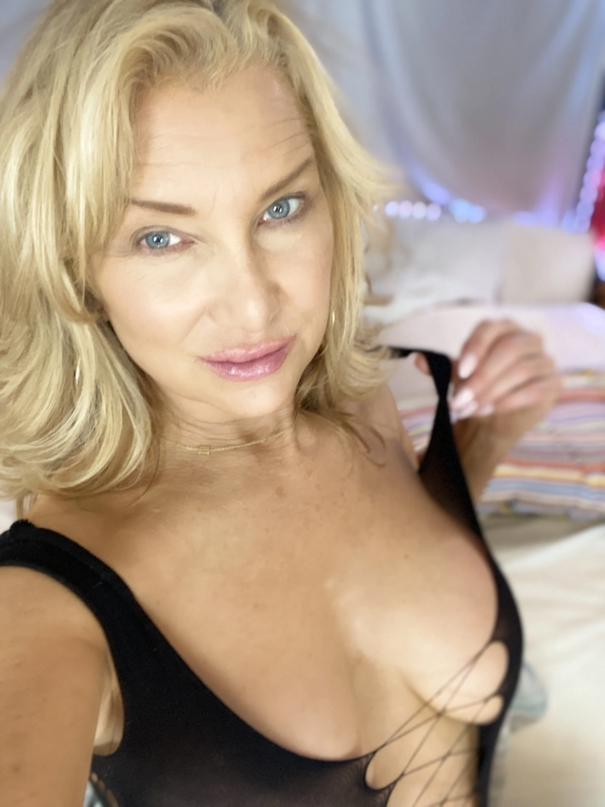 Live sex webcam photo for Januaryfurstxxx #8041555