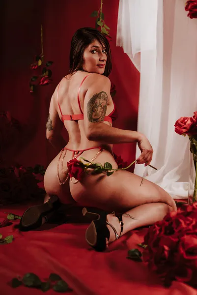 Live sex webcam photo for NikkySmiith #7175479