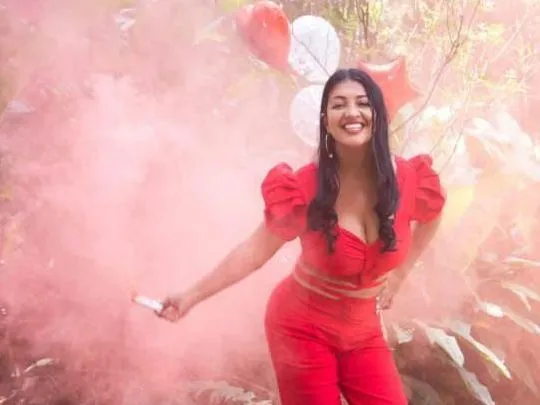 Live sex webcam photo for MaddieWaterson #4096975