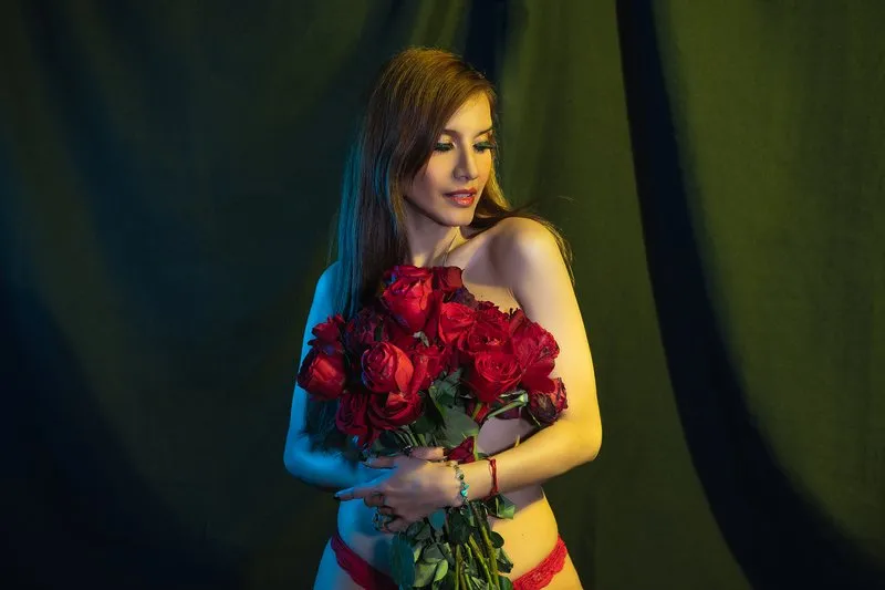 Live sex webcam photo for ChloeCammpbell #7378713