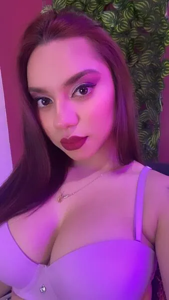 Live sex webcam photo for Samanthatatto #4070817