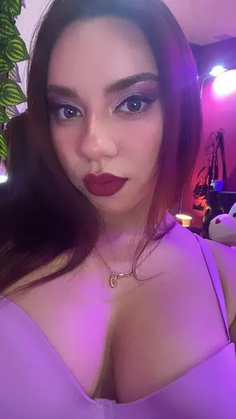 Live sex webcam photo for Samanthatatto #4070815