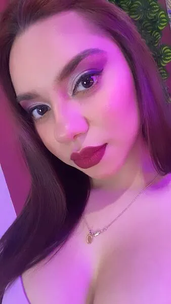 Live sex webcam photo for Samanthatatto #4070816