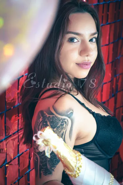 Live sex webcam photo for Samanthatatto #4070818