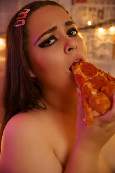 Live sex webcam photo for KatthyJones #3712319