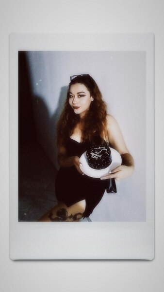 Live sex webcam photo for GoddessVictoriaRios #6253859