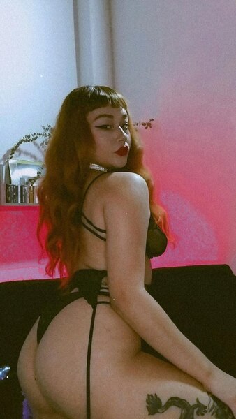 Live sex webcam photo for GoddessVictoriaRios #6253838