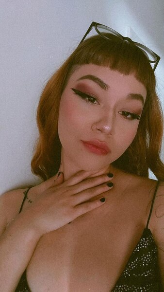 Live sex webcam photo for GoddessVictoriaRios #6253870