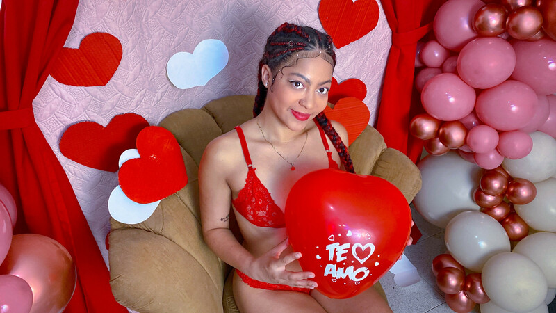 Live sex webcam photo for KrishaaRoss #6187152