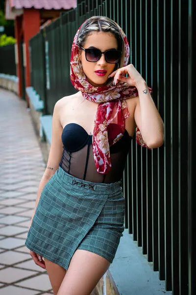 Live sex webcam photo for RoxanaHudson #4141081