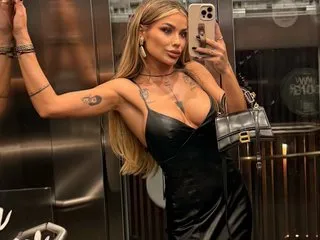 Live sex webcam photo for OliviaaBell #8371271