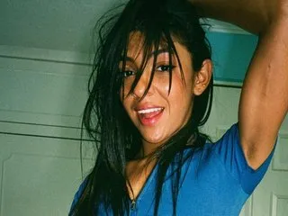 Live sex webcam photo for Aliceguzman18 #8571339
