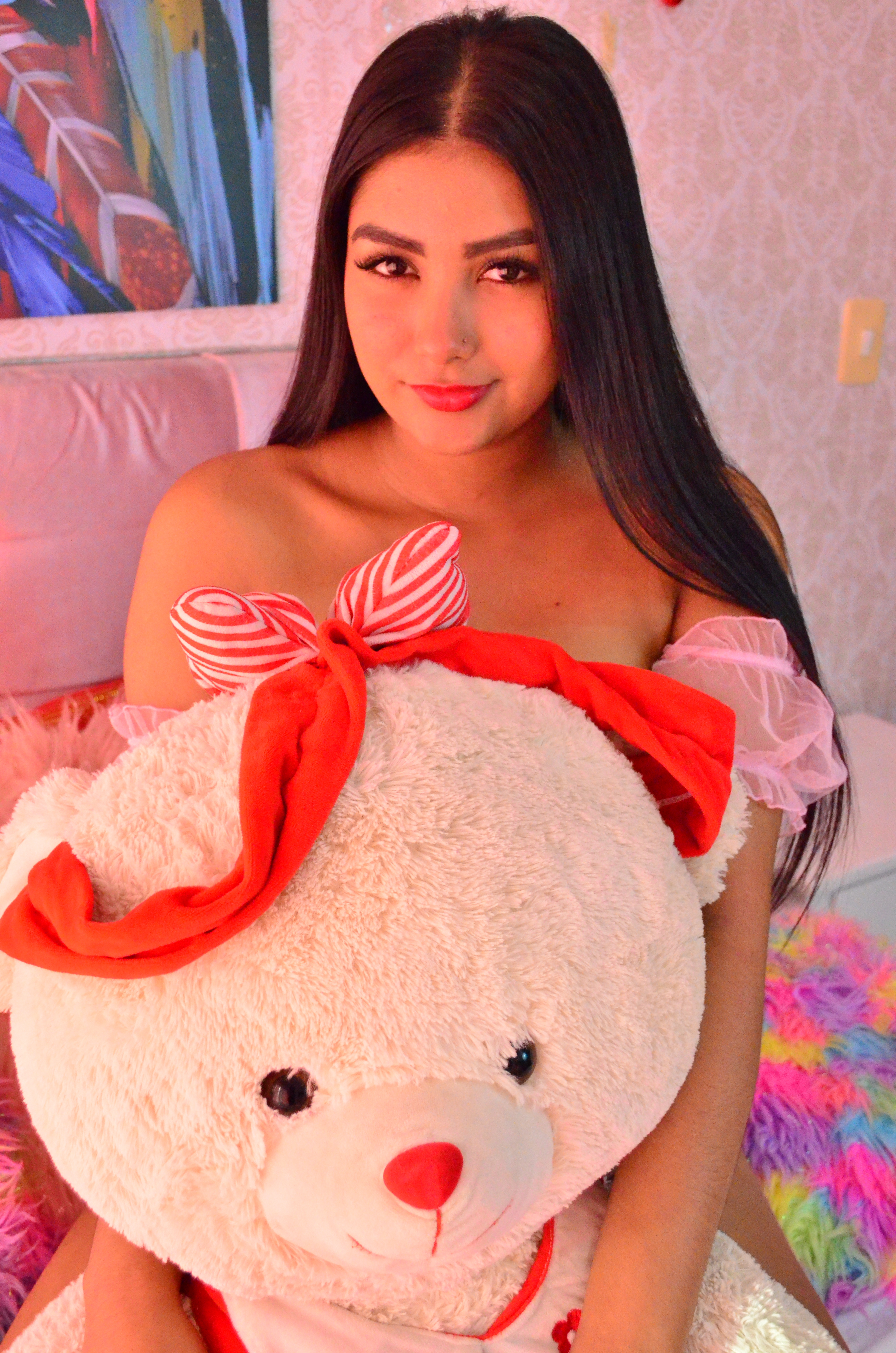 Live sex webcam photo for KailyHott31 #6313679