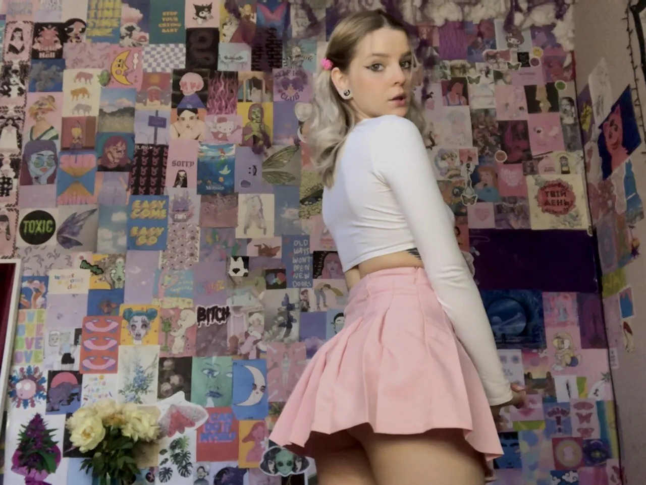 Live sex webcam photo for BaabeButterfly #7905775