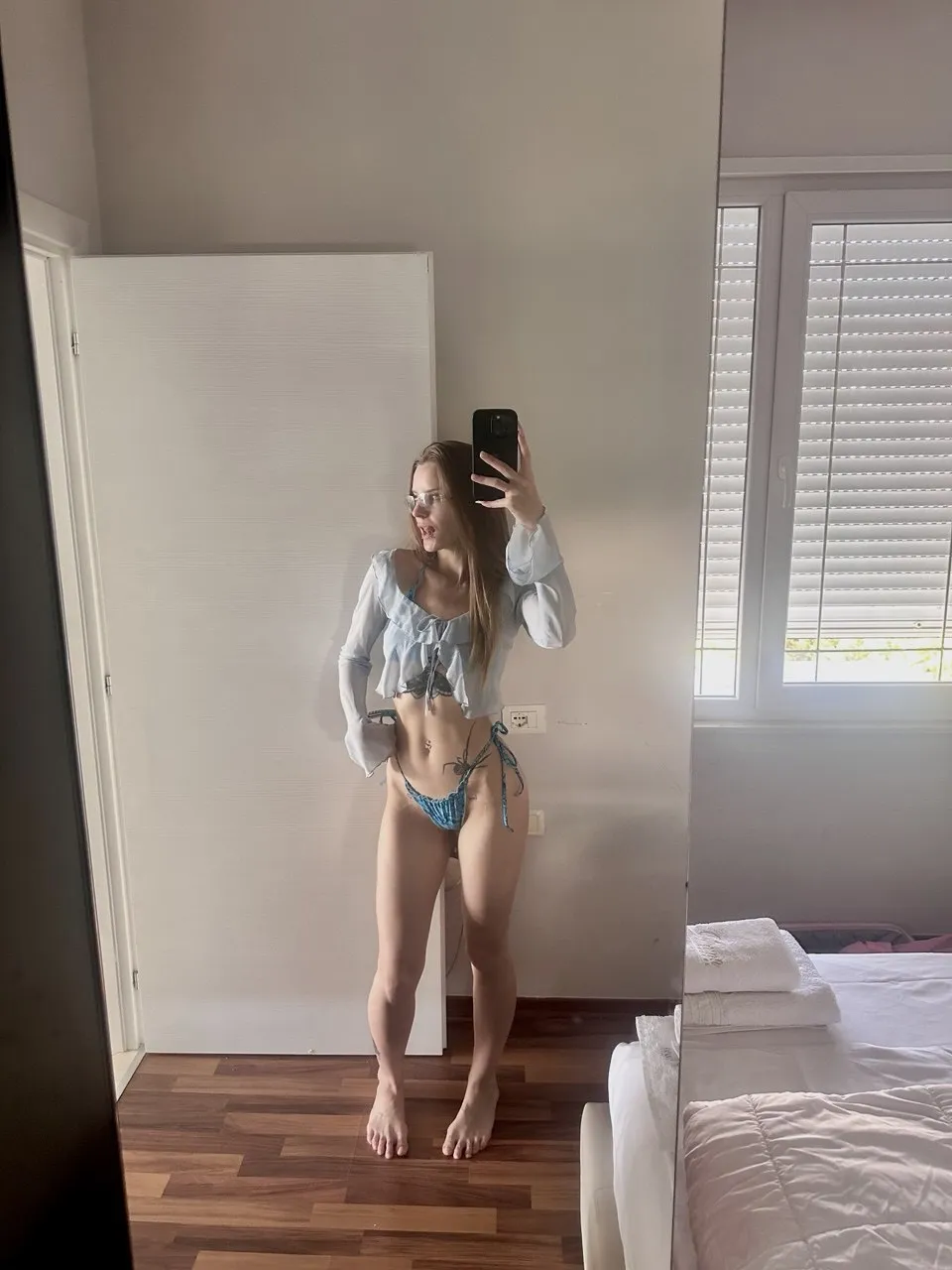 Live sex webcam photo for BaabeButterfly #7905865