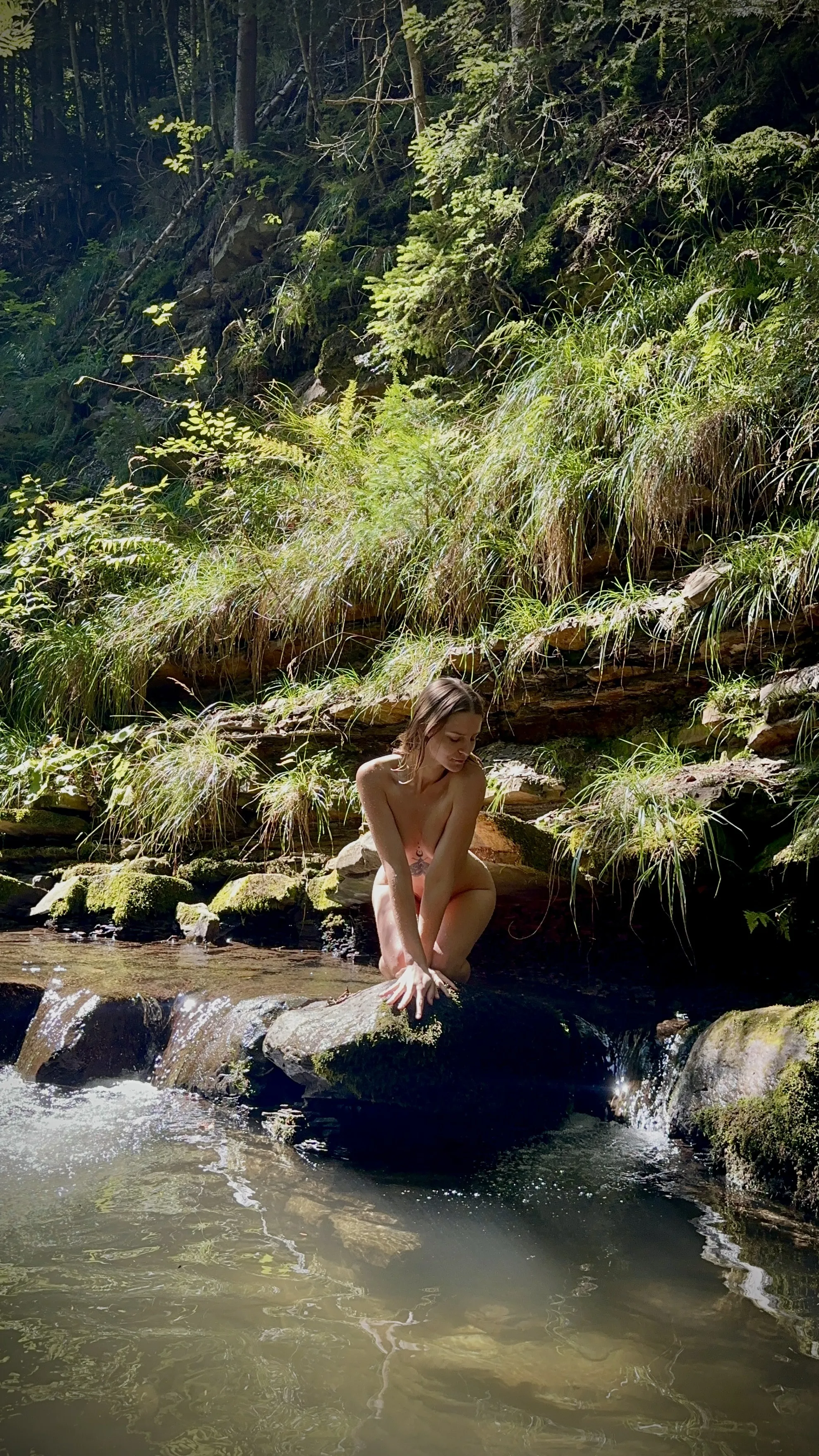 Live sex webcam photo for BaabeButterfly #7905893