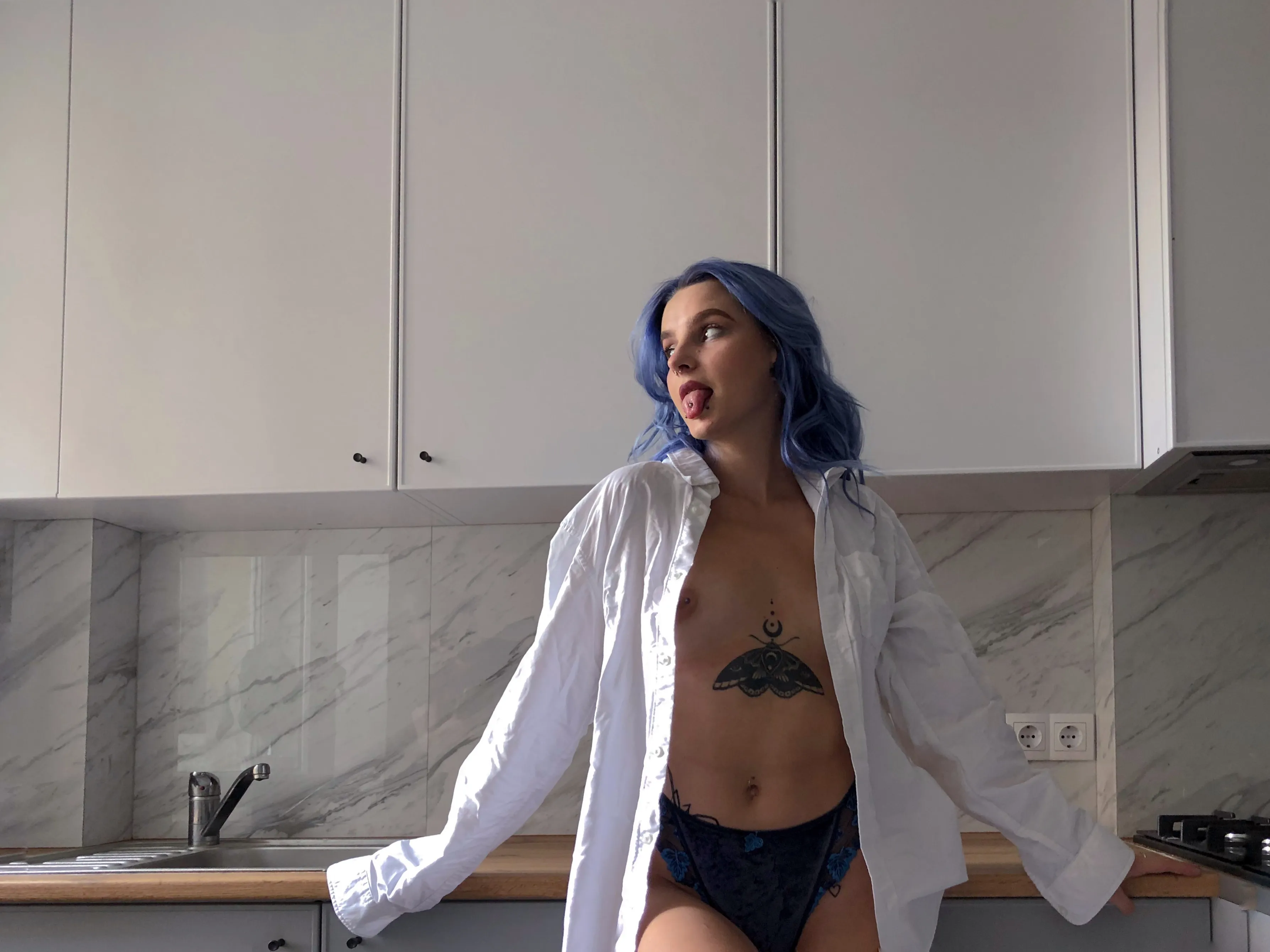 Live sex webcam photo for BaabeButterfly #7905730