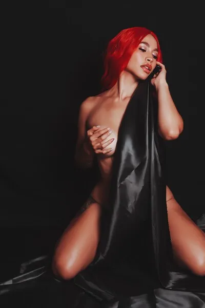 Live sex webcam photo for JuliaSstorm #5903725