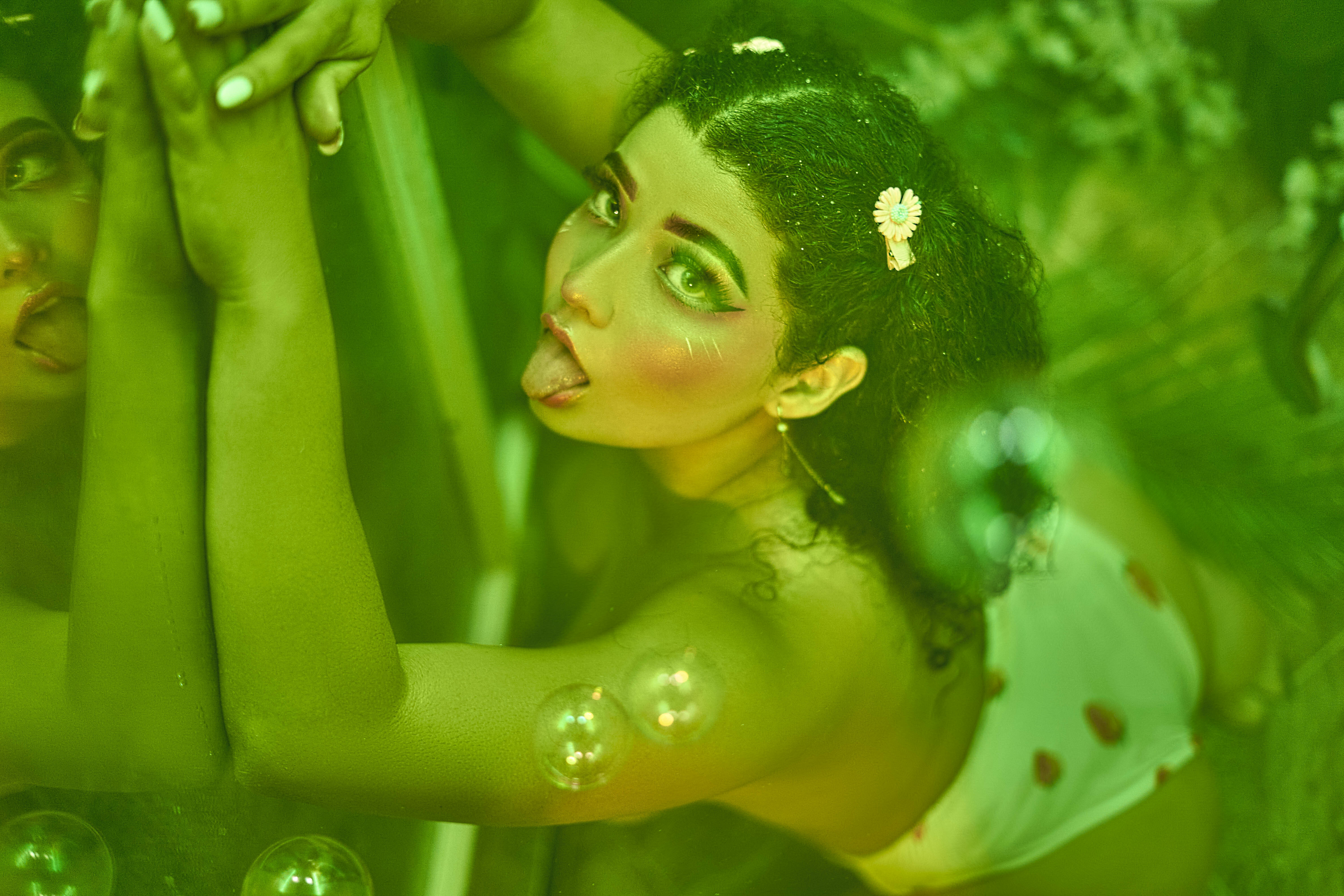 Live sex webcam photo for CharlotteMiler #6405743