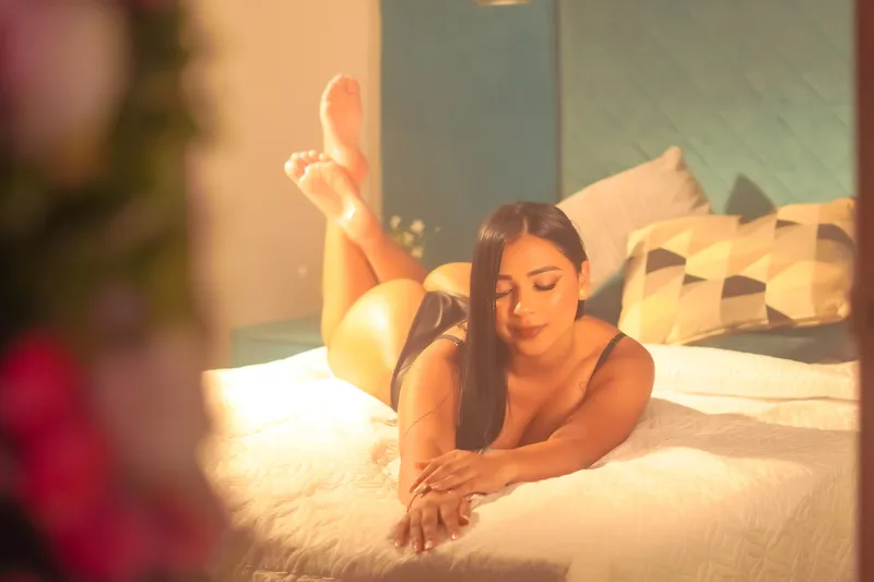 Live sex webcam photo for CarolineQuiintana #6051318