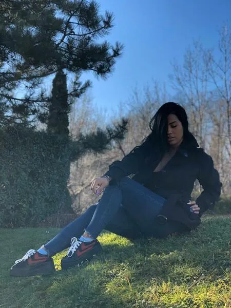 Live sex webcam photo for angellysugar #3751185