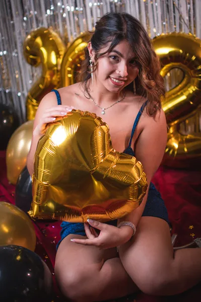 Live sex webcam photo for SheleyVitteri #3851519