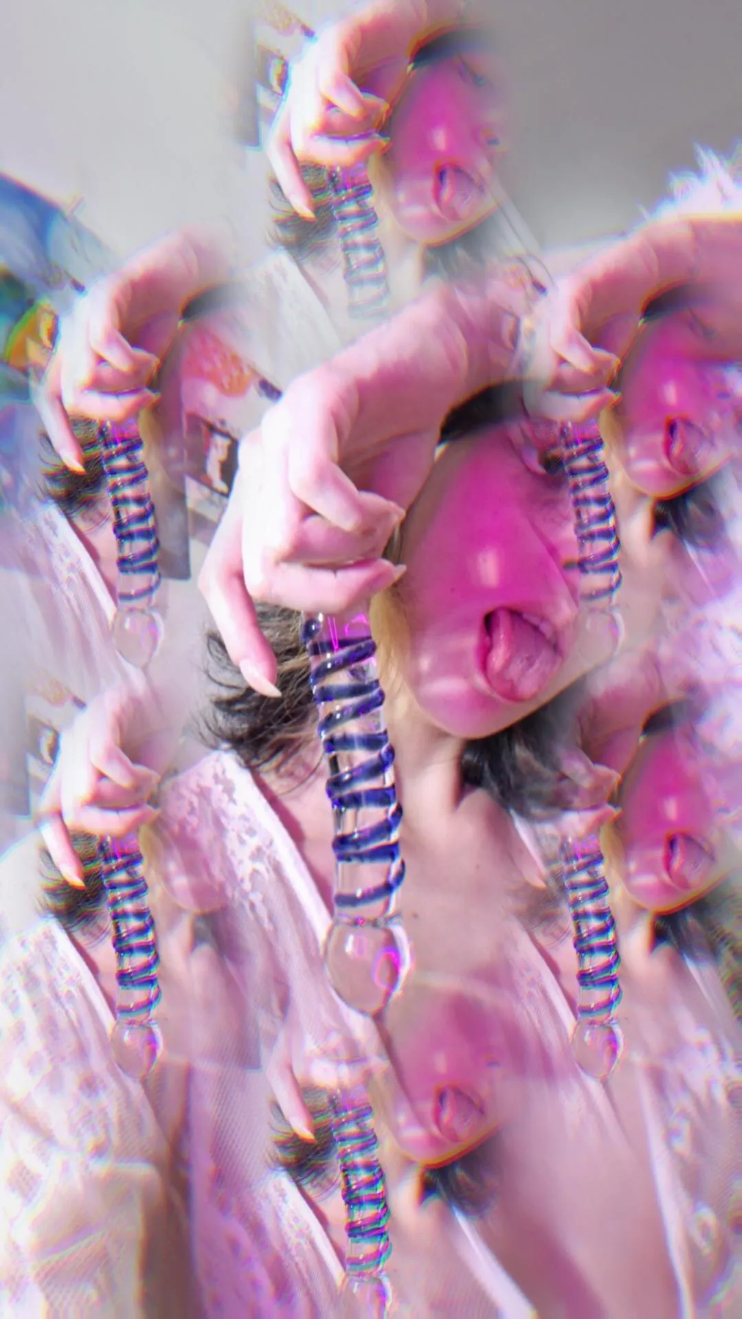 Live sex webcam photo for TaraHunter #7421322