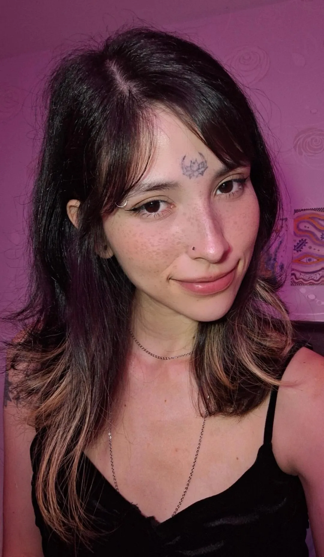 Live sex webcam photo for TaraHunter #7421334