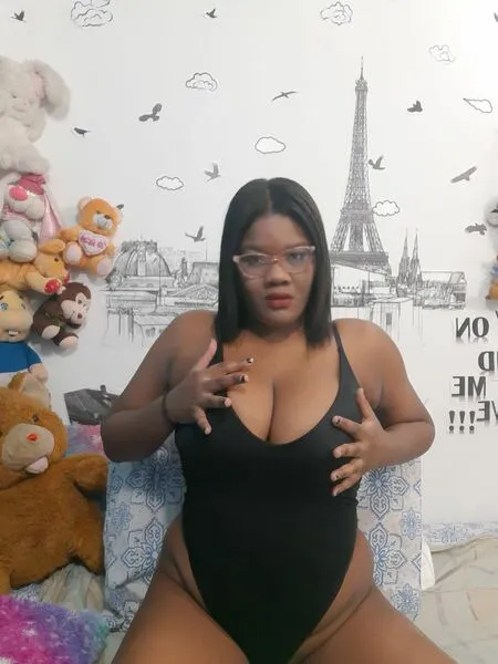 Live sex webcam photo for Elizabethmoom #4058519