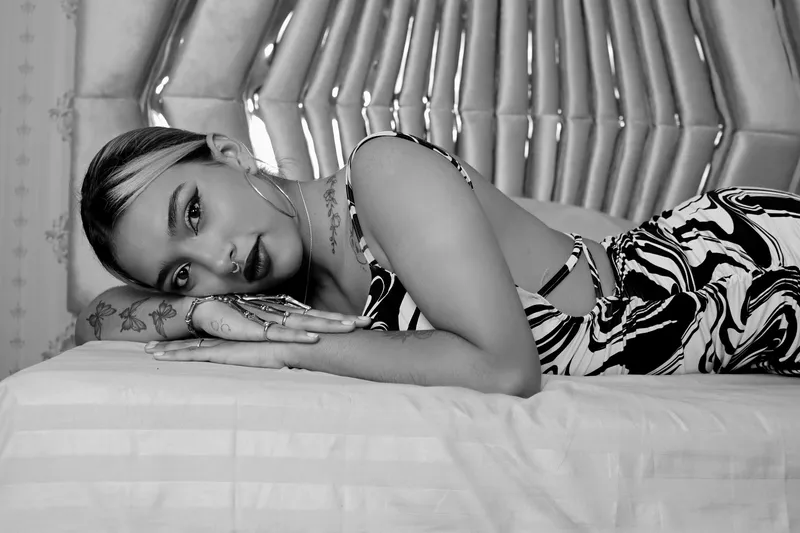 Live sex webcam photo for sofiaafox #6216735