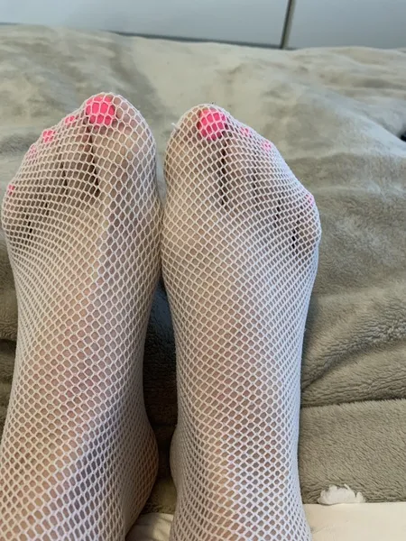 Live sex webcam photo for EllieSoSubmissive #6267635