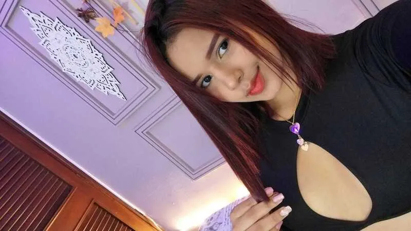 Live sex webcam photo for emilyparkerxx #3804624